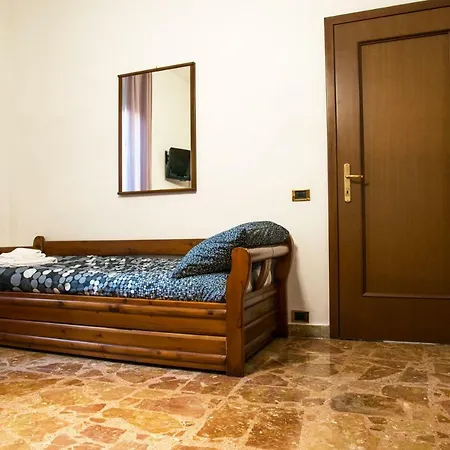 Apartment Battistini Rome